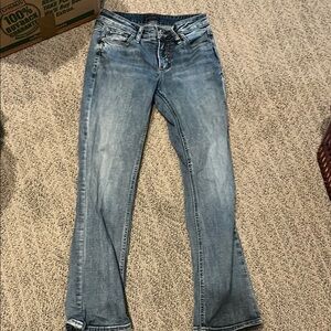 Women's Silver Brand Slim Boot Jeans Gently Used Brand new